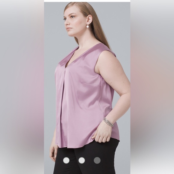 White House Black Market Plus Single pleat shell top - Picture 4 of 6